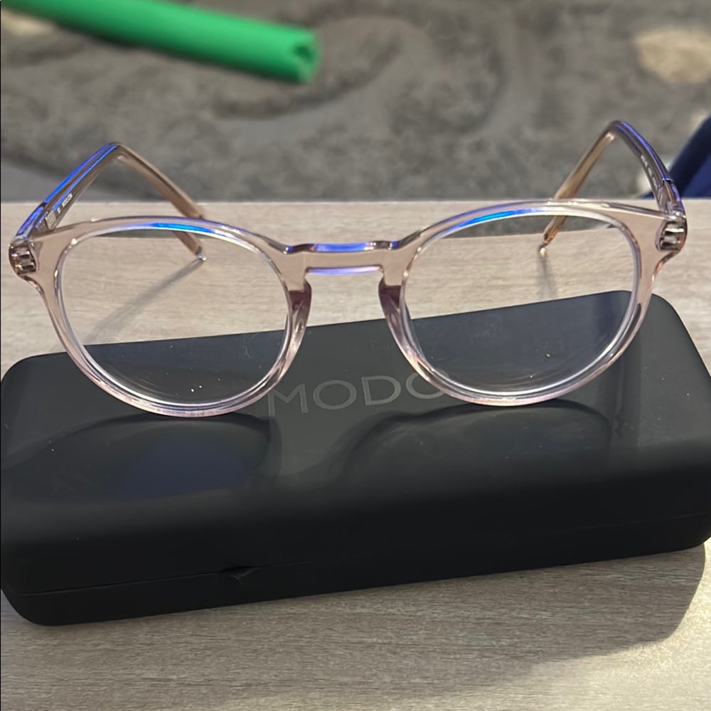 Modo Pink Round Glasses